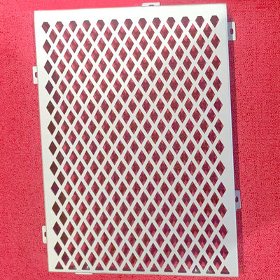 CNC Machine Punched Aluminum Wall Cladding panel with Custom Patterns for Facade Wall Cladding and Decoration แผ่นผนังอัลลูมิเนียมที่กระแทกด้วยเครื่องจักร CNC พร้อมรูปแบบที่กําหนดเองสําหรับผนังหน้าต่างและการตกแต่ง