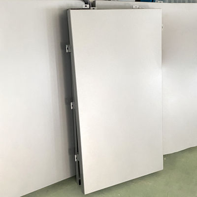 PVDF Paint Coating Aluminum Sheets การออกแบบและรายละเอียดที่กําหนดเอง สําหรับการสร้างผนัง